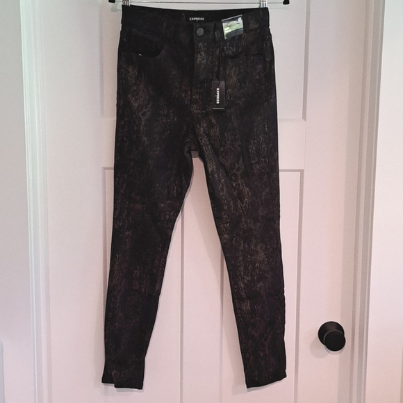 NWT High Rise Skinny Metallic Gold Foil Print Jean (Black/Gold) - EXPRESS - Picture 5 of 11